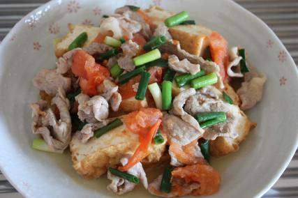 厚揚げの豚肉煮込み