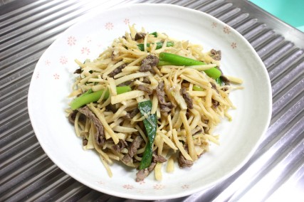 筍と牛肉炒め